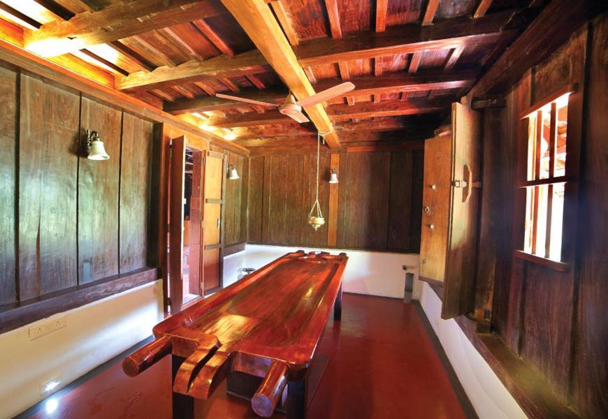 Kumarakom Heritage Resort Kottayam Eksteriør billede